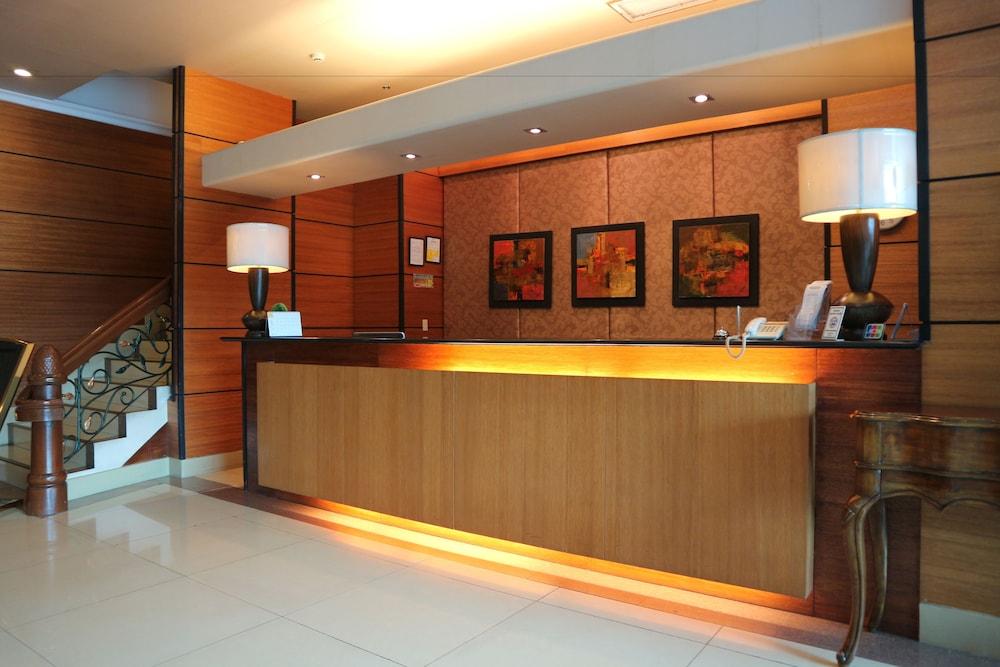 Iloilo Business Hotel Exterior foto