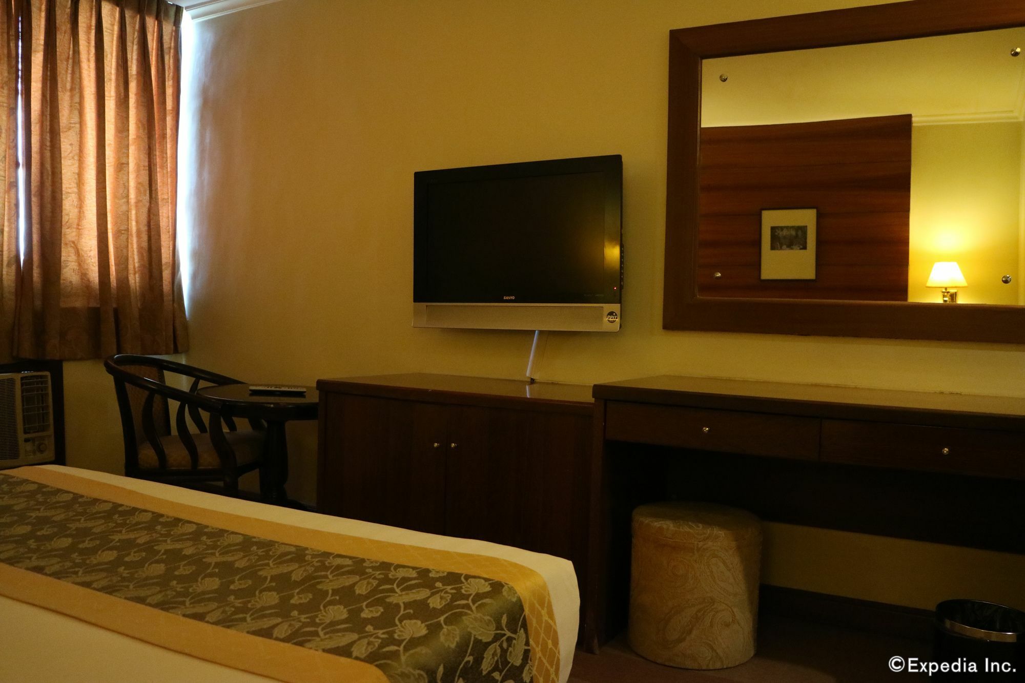 Iloilo Business Hotel Exterior foto